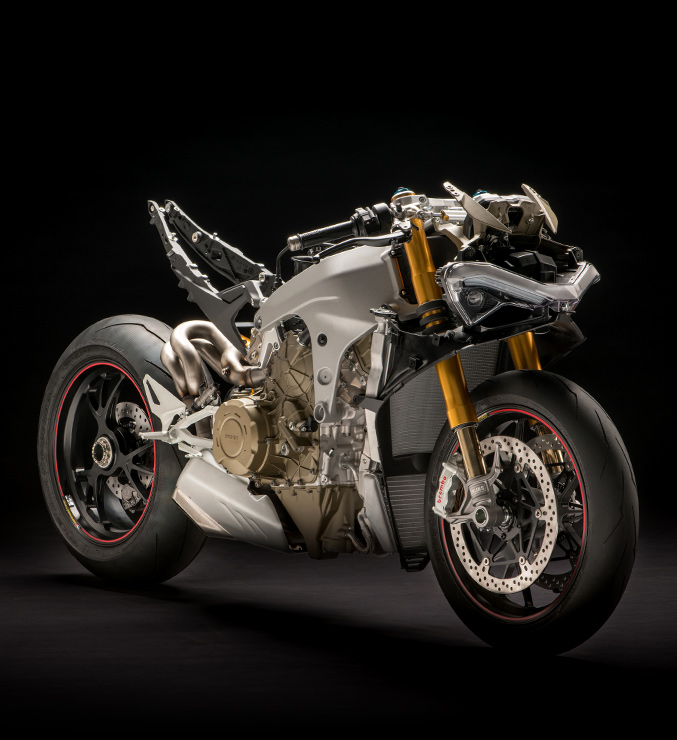 Panigale-V4S-naked-MY18-02-Carousel-Imgtext-Tecnologia-677x740 Panigale-V4S-naked-MY18-02-Carousel-Imgtext-Tecnologia-677x740