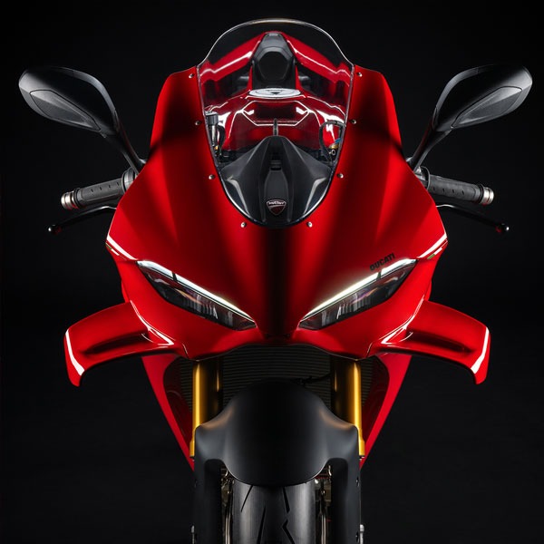 Panigale V4
