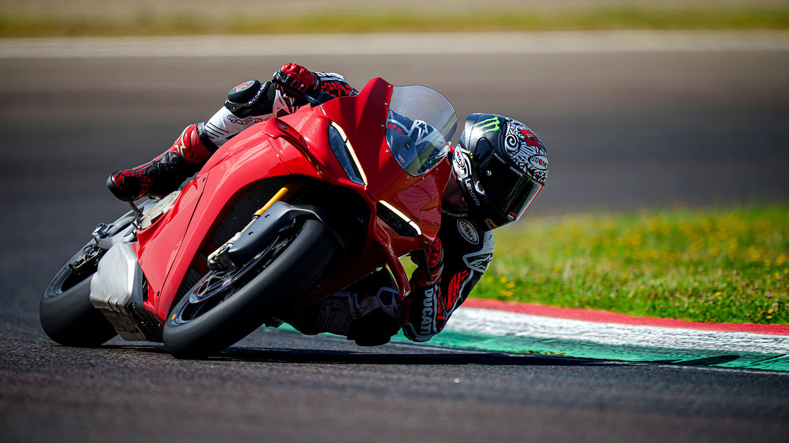 Panigale V4